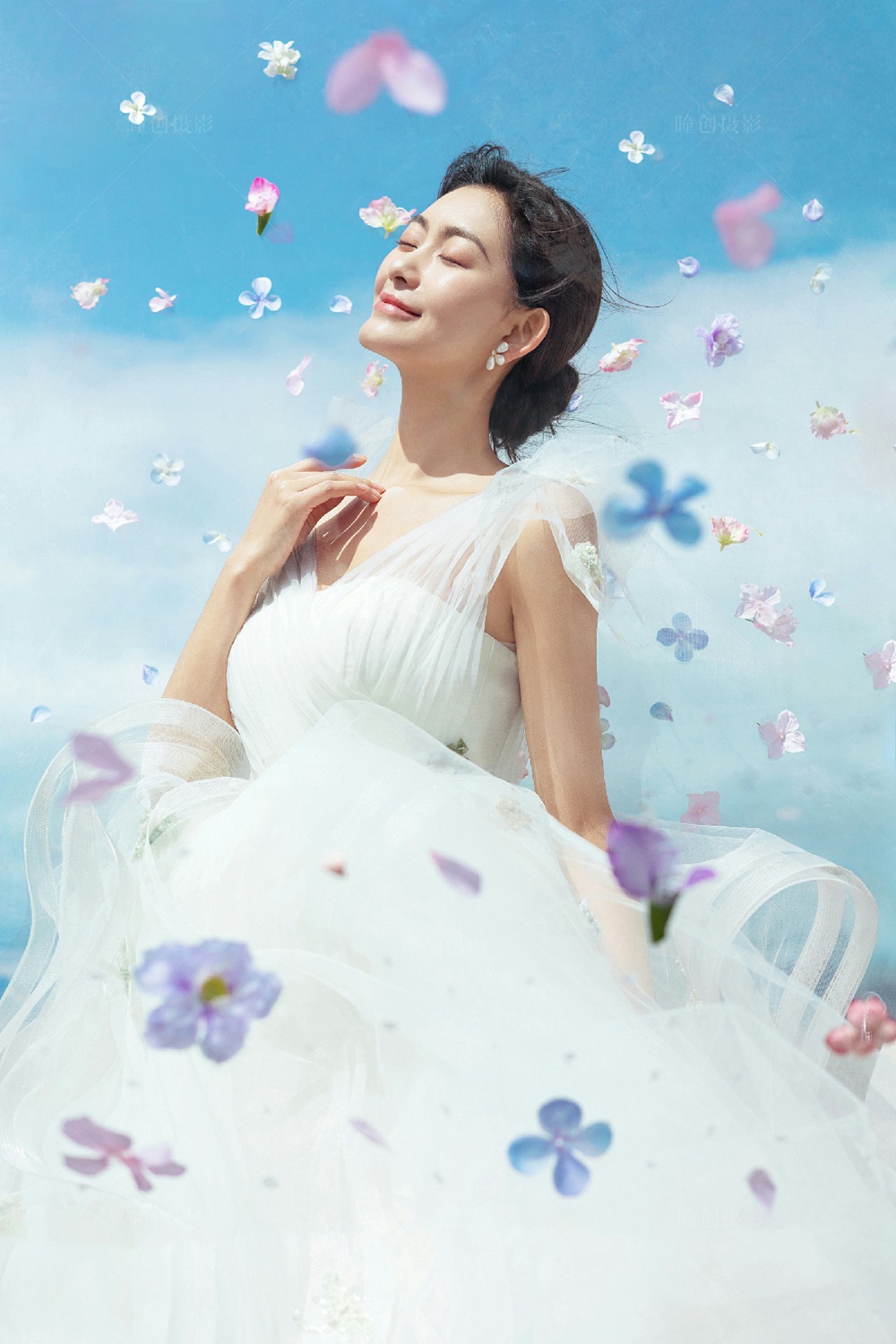 藏在花儿里_成都婚纱摄影