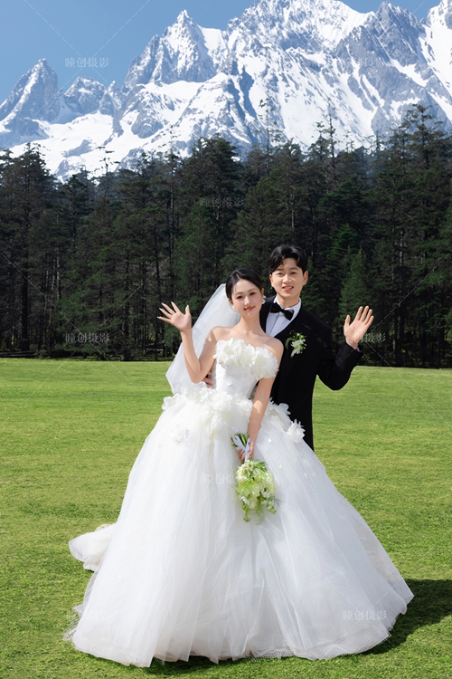 远山恋曲_成都婚纱摄影