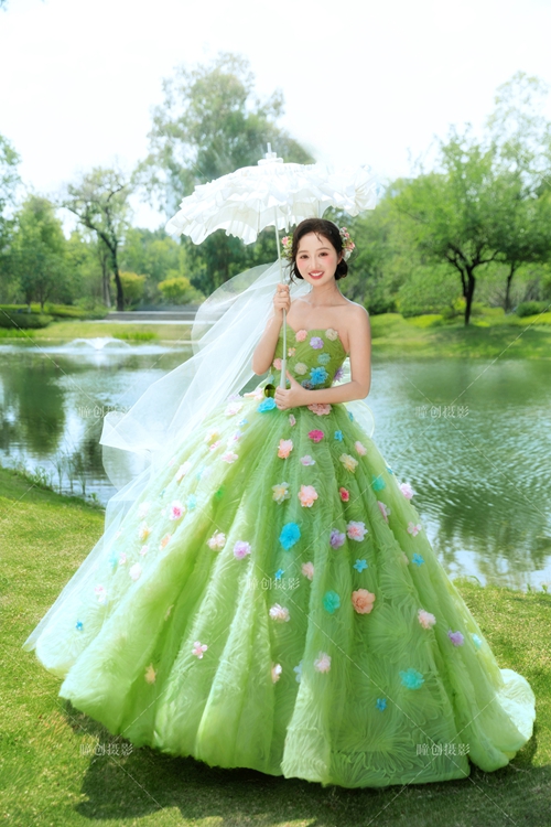绿野仙子_成都婚纱摄影