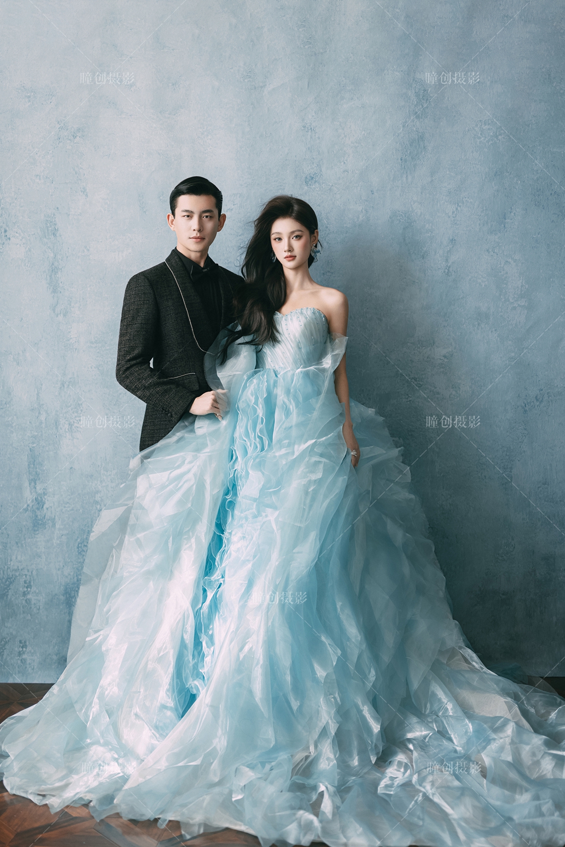 爱莎_成都婚纱摄影