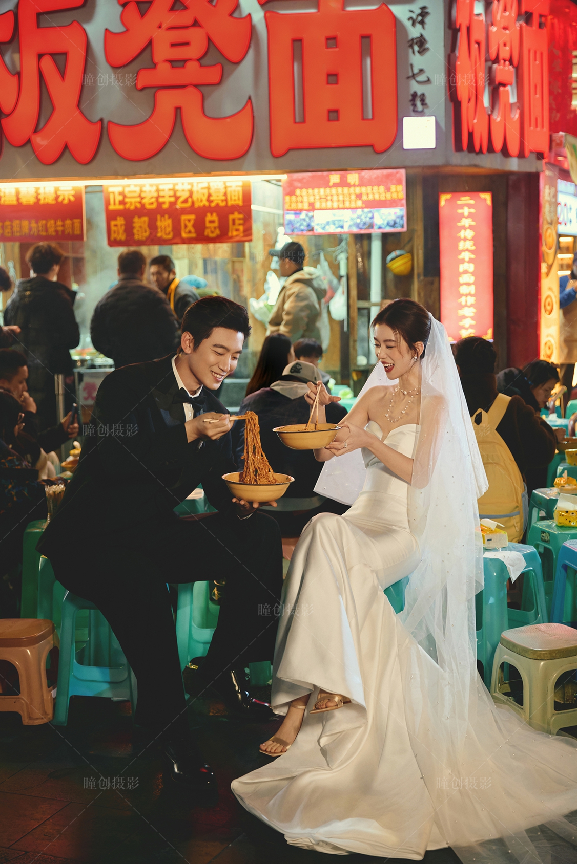  爱在人间烟火_成都婚纱摄影