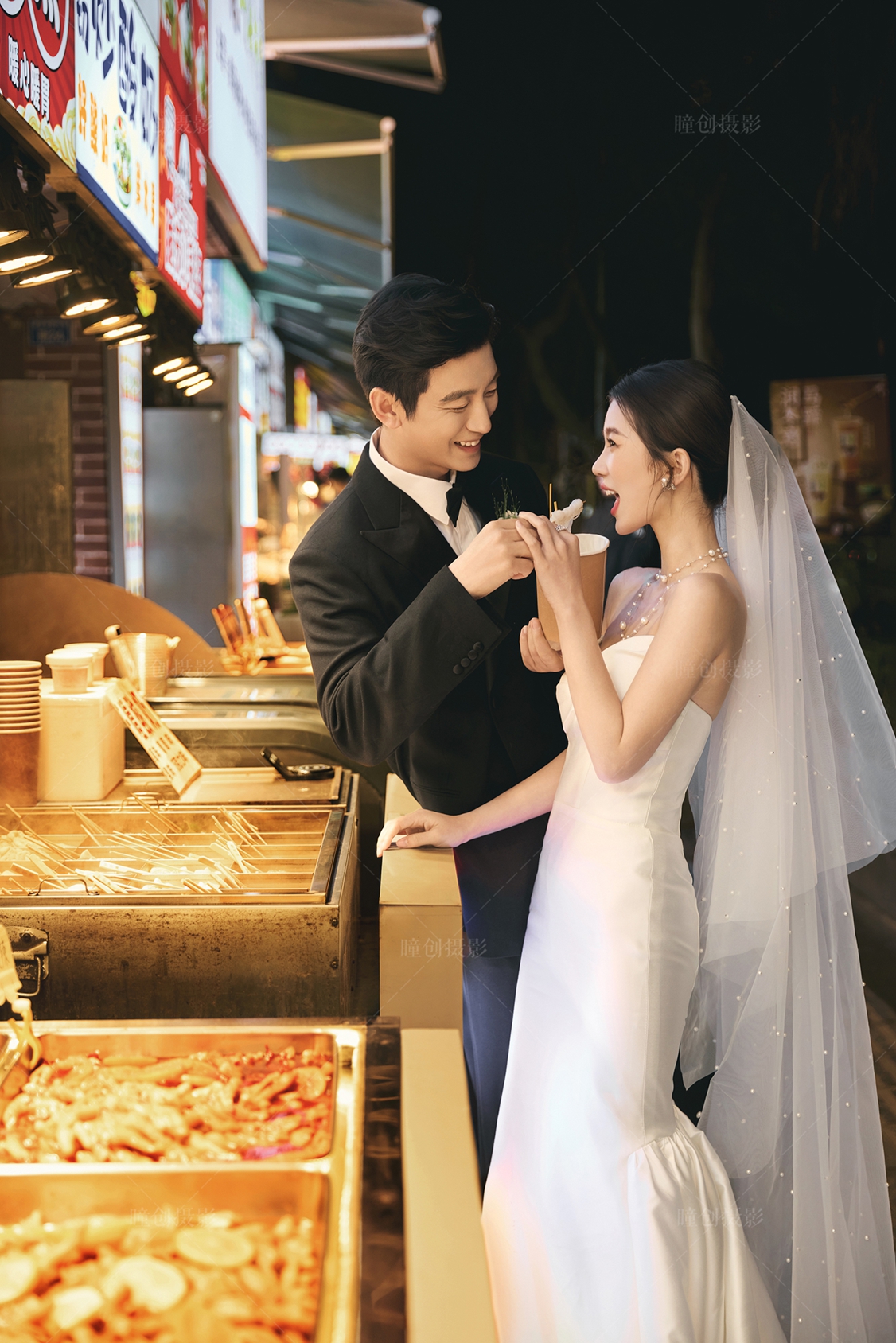  爱在人间烟火_成都婚纱摄影