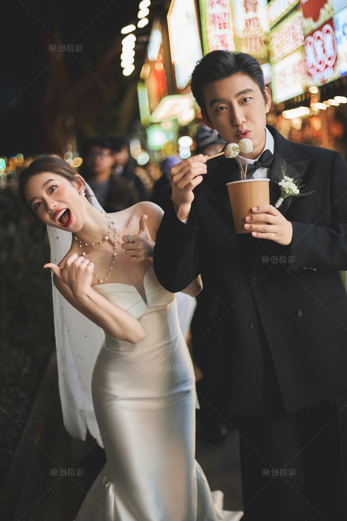  爱在人间烟火_成都婚纱摄影