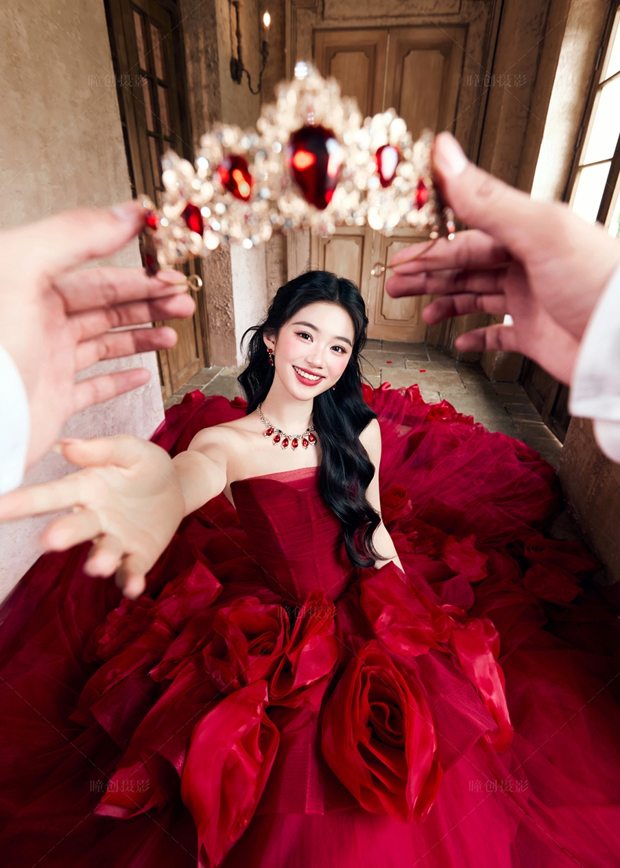 斯嘉丽骑士_成都婚纱摄影